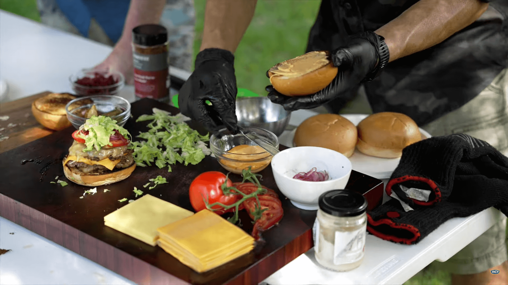 make burger burger fillings